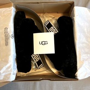 UGG Fluff Yeah Slide